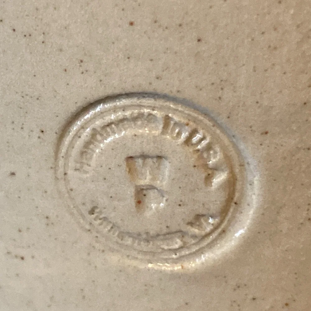 Pottery Vase Williamsburg, Va. 7 1/8” Tall. Blue Flowers on Beige Pottery. - Picture 9 of 13